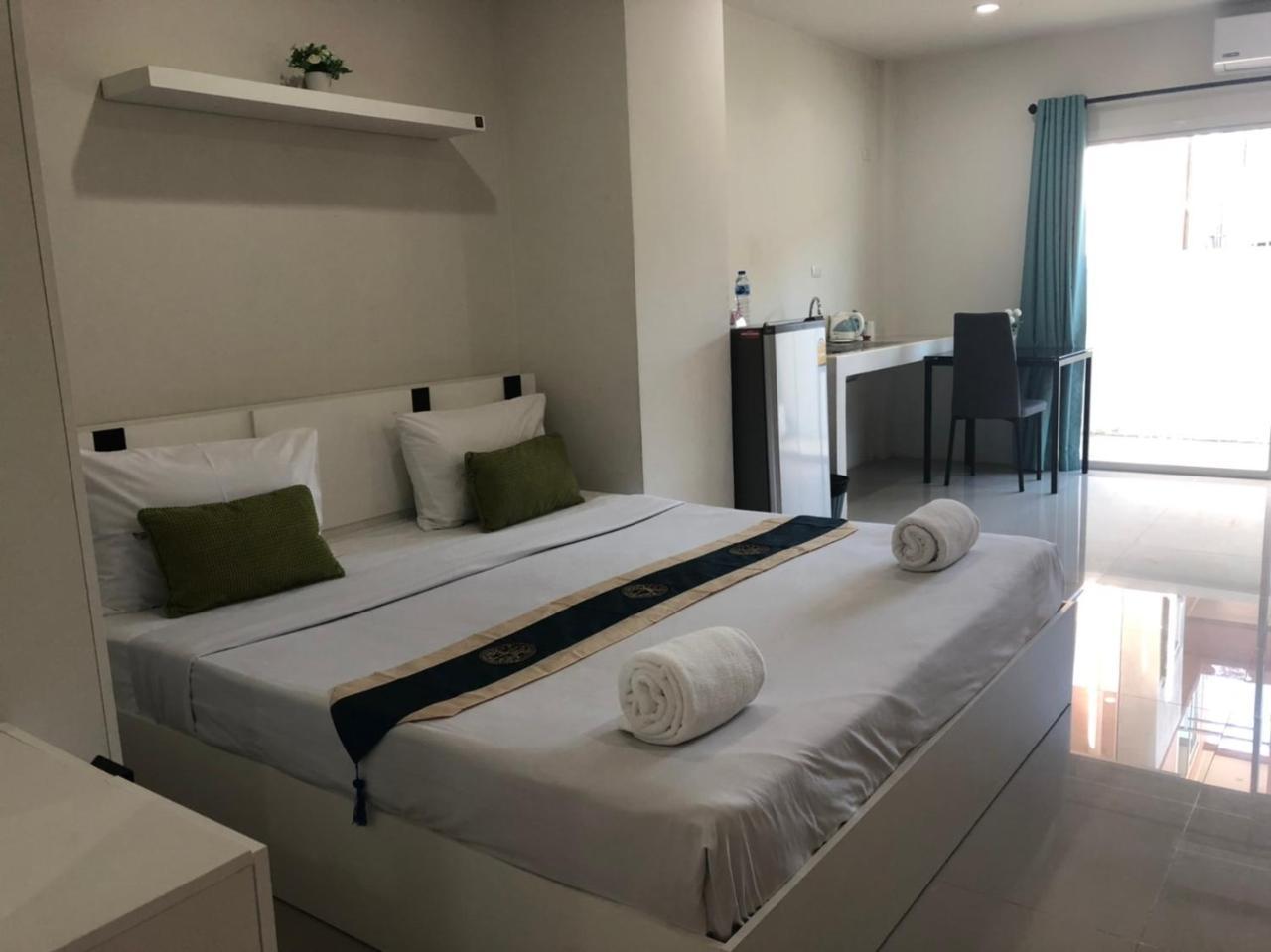 Khao Oat Airport Hotell Nai Yang Beach Eksteriør bilde
