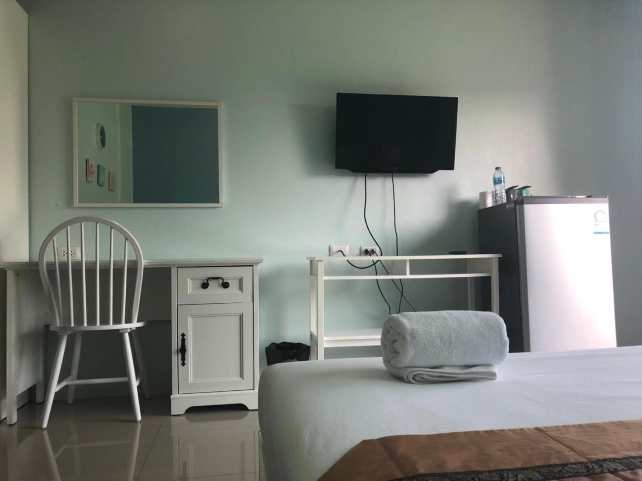Khao Oat Airport Hotell Nai Yang Beach Eksteriør bilde