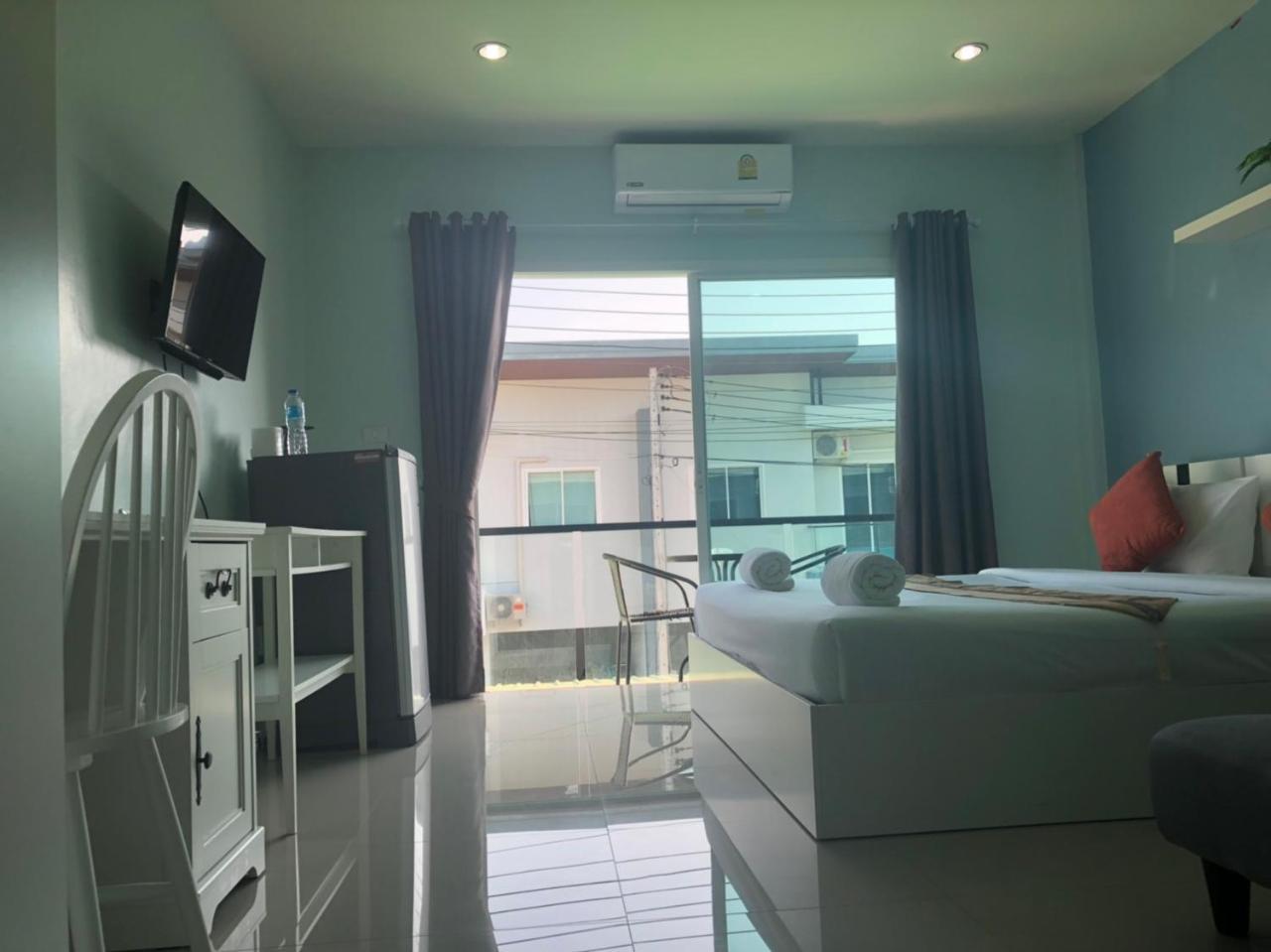 Khao Oat Airport Hotell Nai Yang Beach Eksteriør bilde